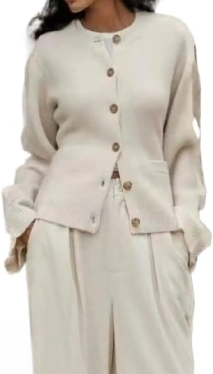 Bell Sleeve Sweaters Cardigans with Pockets Button Down Cropped Cardigan Sweaters Old Money Fall Knitwear Trendy 2024