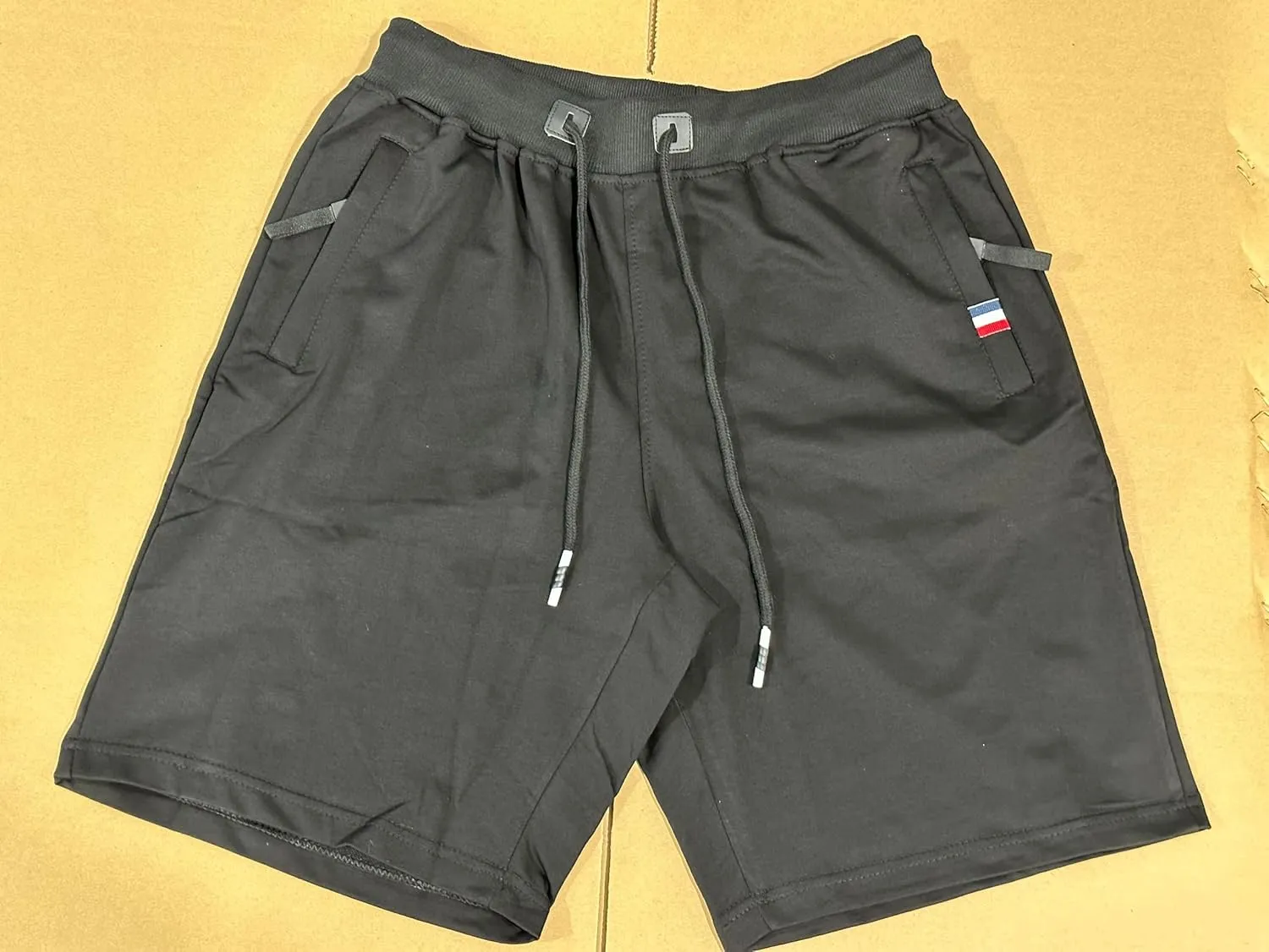 Boyzn Men's Athletic Shorts Comfortable Cotton Workout Shorts Elastic Waist Running Shorts with Zipper Pockets