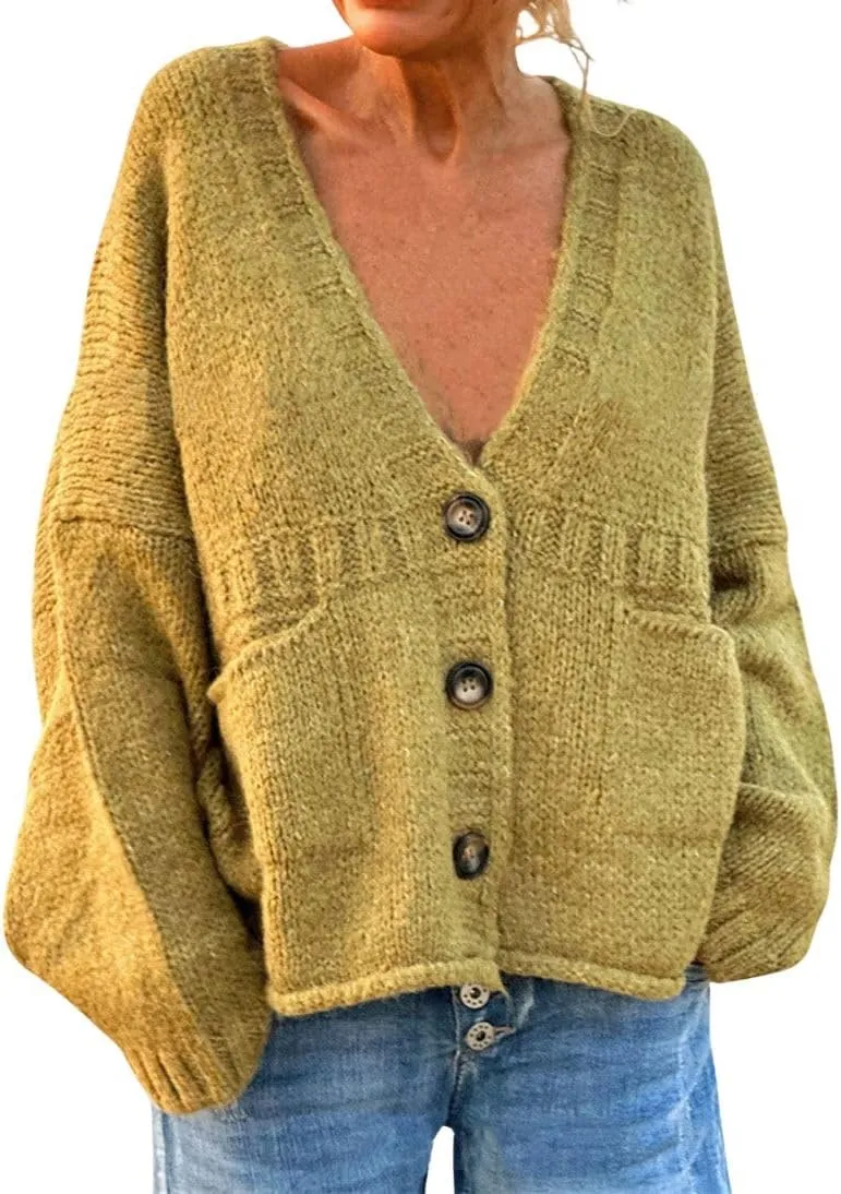 CHARTOU Women Oversized Cardigan Sweater Button Down V Neck Loose Sweater with Pockets