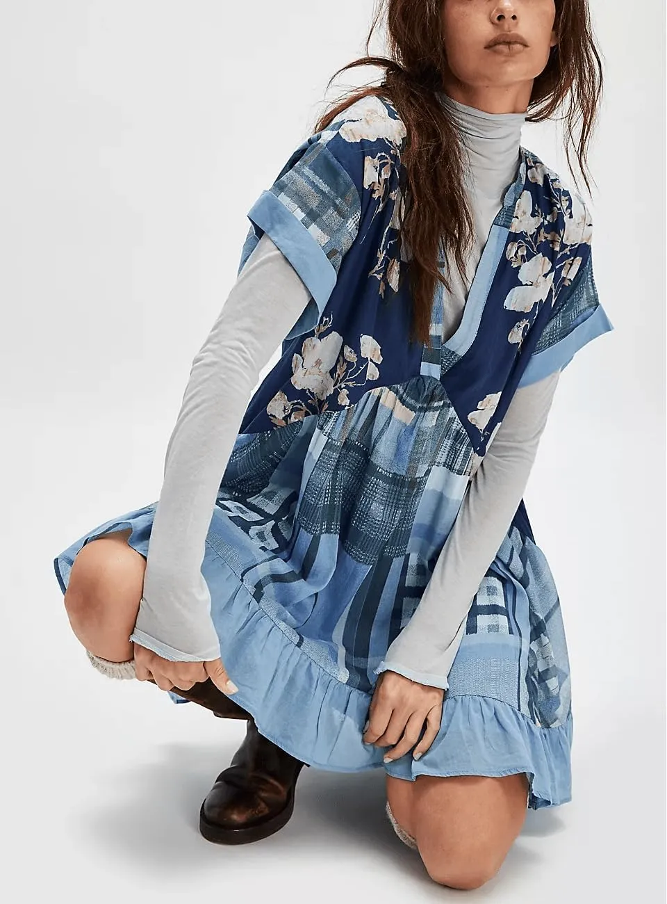 Melliflo Women's Floral Print Bohemian Mini Dress V-Neck Short Sleeve Ruffle Hem Y2k Summer Casual Beach Dress