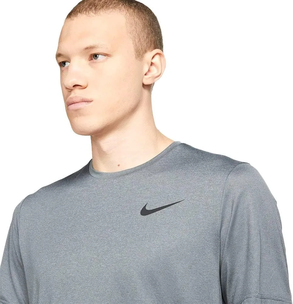 Nike Men's T-Shirt
