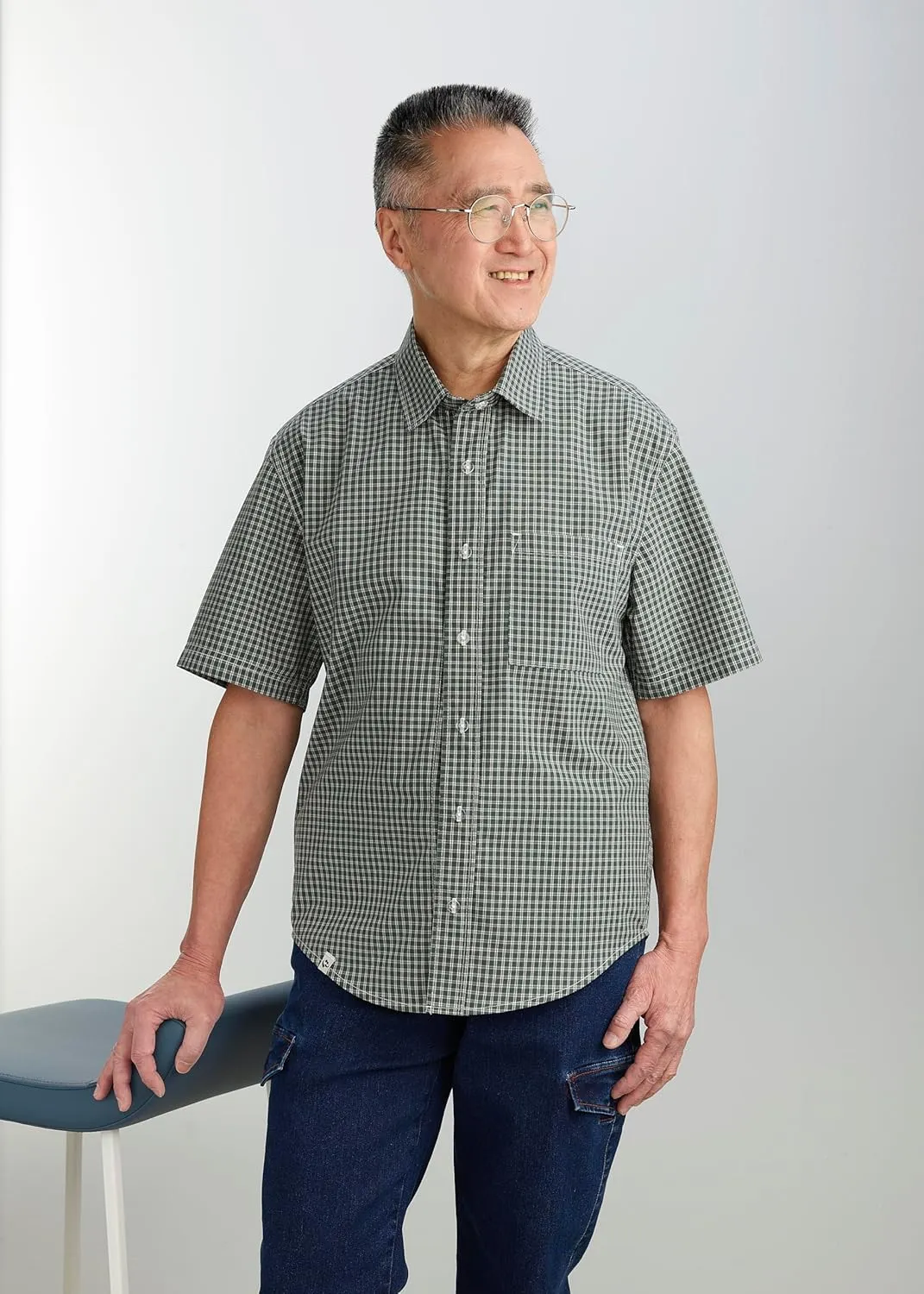 Silverts Mens Magnetic Buttons Adaptive Short Sleeve Shirt - Dress Shirt for Elderly Seniors