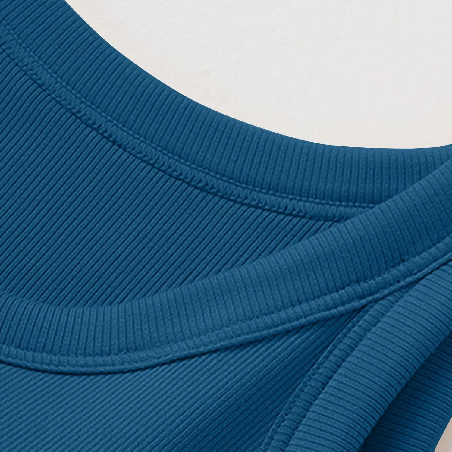 Tank with Built in Bra for Women U Neck Trending Soft Comfy Casual Tank Top Quick Dry Athletic Yoga Shirts