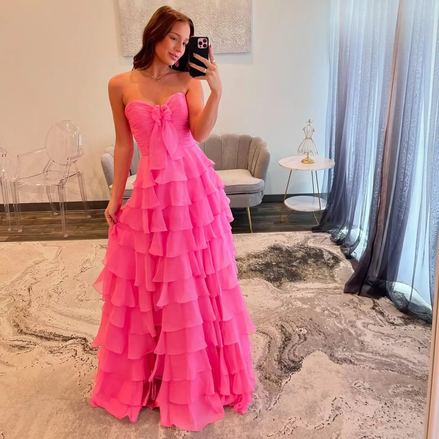 Tiered Chiffon Prom Dresses for Women Strapless Backless Ball Gown Sleeveless Ruched Evening Party Dress with Slit