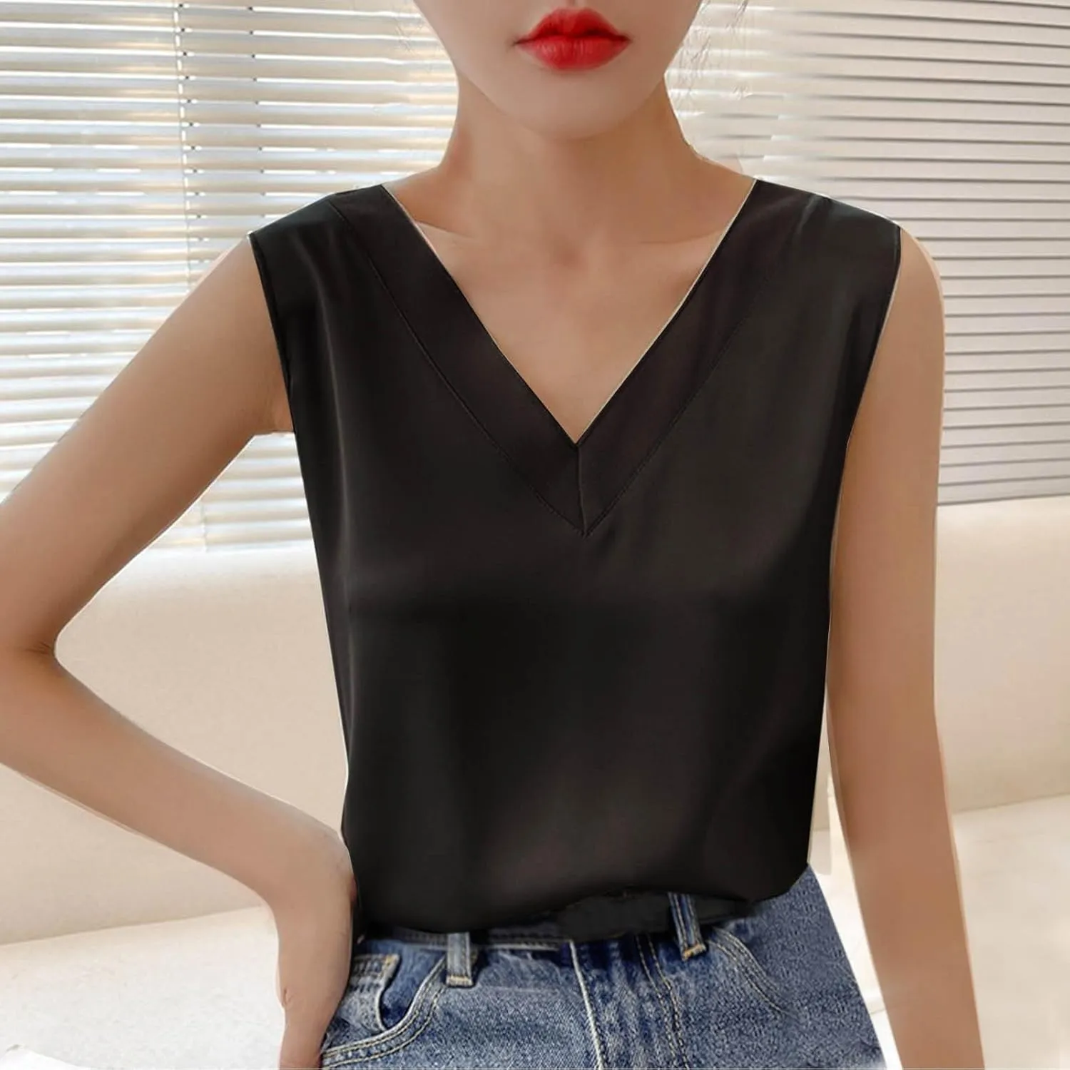 Womens Tank Tops V Neck Casual Silk Satin Cami Top Sleeveless Camisole Dressy Casual Blouses Summer Basic Tanks